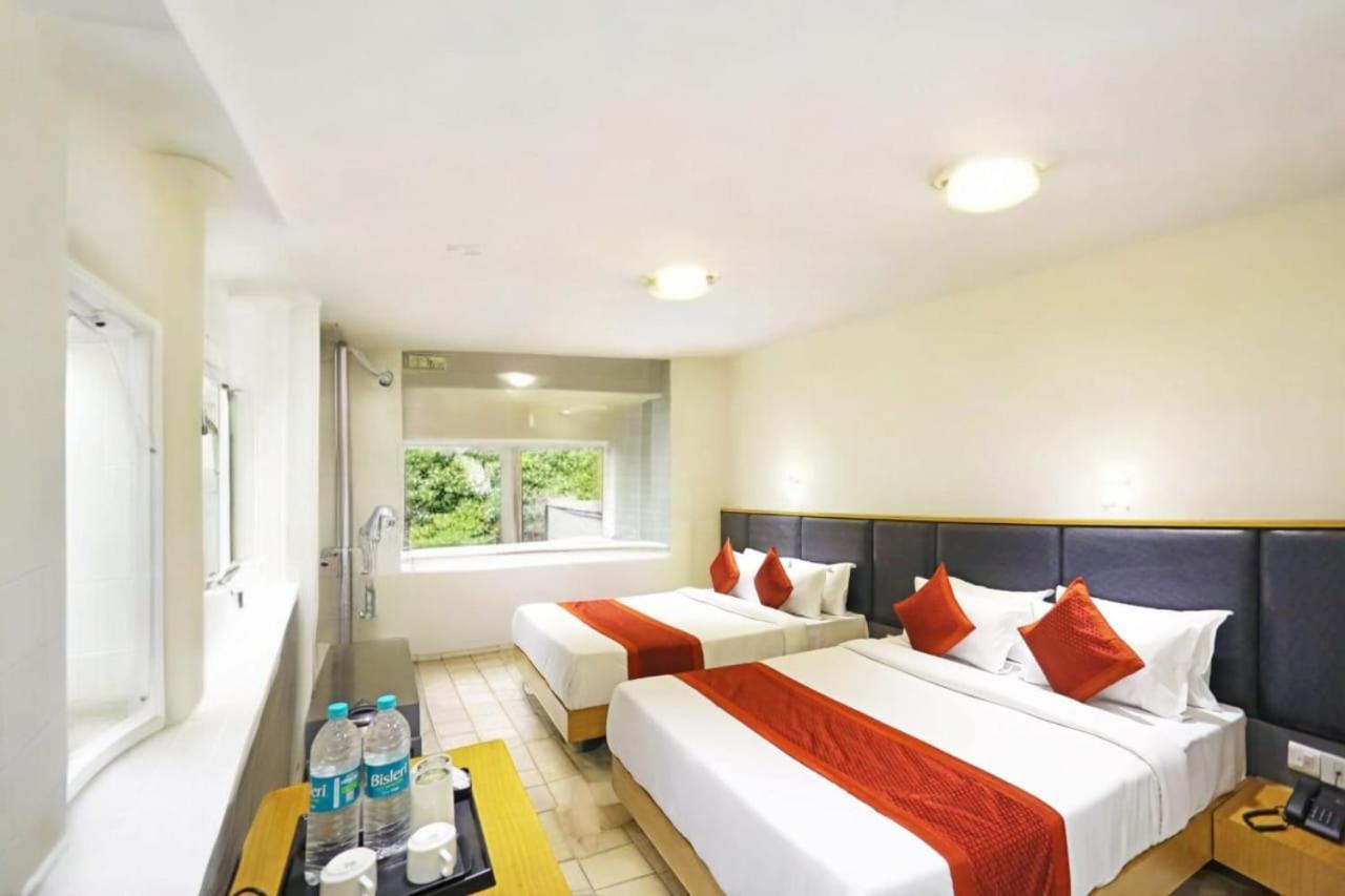 Hotel Almora Sky Near By Delhi International Airport With - Free Airport Pickup And Drop Yeni Delhi Dış mekan fotoğraf