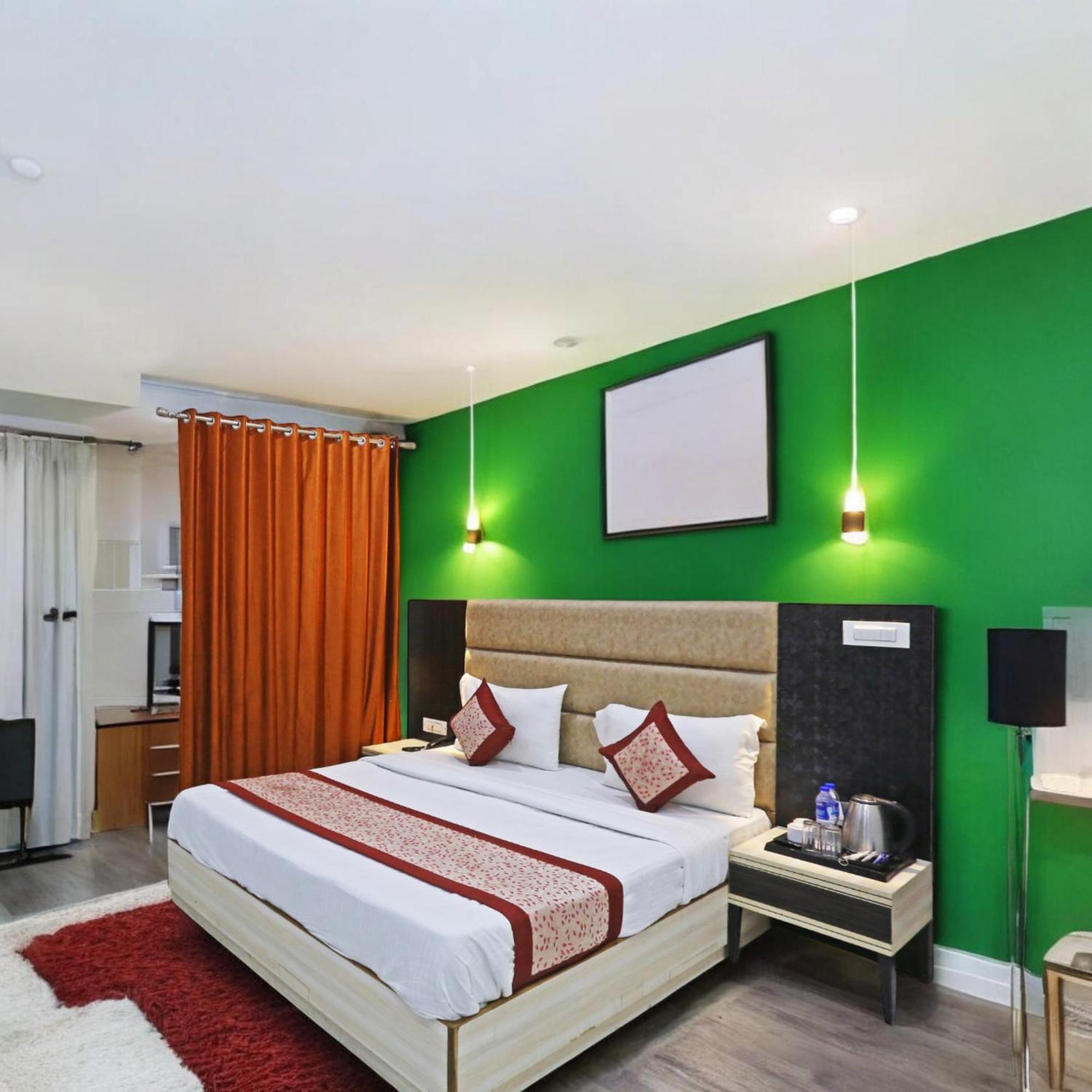 Hotel Almora Sky Near By Delhi International Airport With - Free Airport Pickup And Drop Yeni Delhi Dış mekan fotoğraf